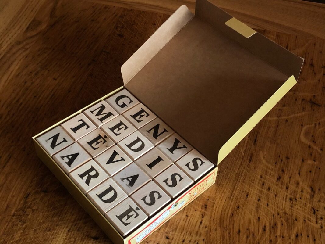 medinės kaladėlės